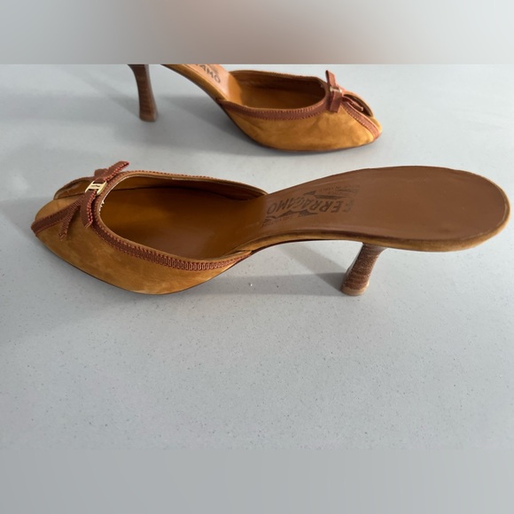 Salvatore Ferragamo Brown Suede Bow Kitten Heel Backless Sandals - Picture 6 of 12